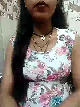 Snapshot of Sharmila-Singh chatting on February 11, 2025, 8:48 am Sharmila-Singh online show from February 11, 2025, 8:48 am