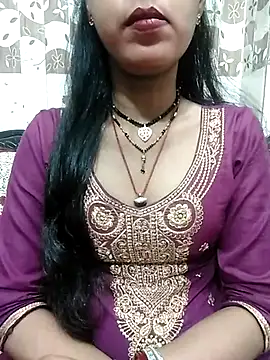 Snapshot of Sharmila-Singh chatting on February 17, 2025, 5:47 am Sharmila-Singh online show from February 17, 2025, 5:47 am