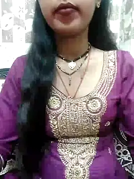 Snapshot of Sharmila-Singh chatting on March 3, 2025, 5:07 pm Sharmila-Singh online show from March 3, 2025, 5:07 pm
