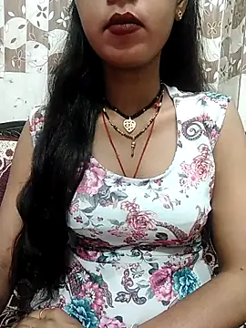 Snapshot of Sharmila-Singh chatting on March 8, 2025, 5:49 am Sharmila-Singh online show from March 8, 2025, 5:49 am