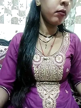 Snapshot of Sharmila-Singh chatting on March 10, 2025, 4:07 am Sharmila-Singh online show from March 10, 2025, 4:07 am