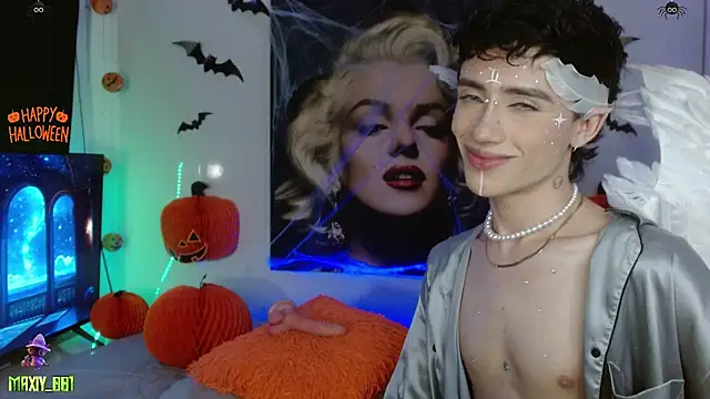 Snapshot of maxiy_001 chatting on October 26, 2025, 6:41 am maxiy 001 online show from October 26, 2025, 6:41 am