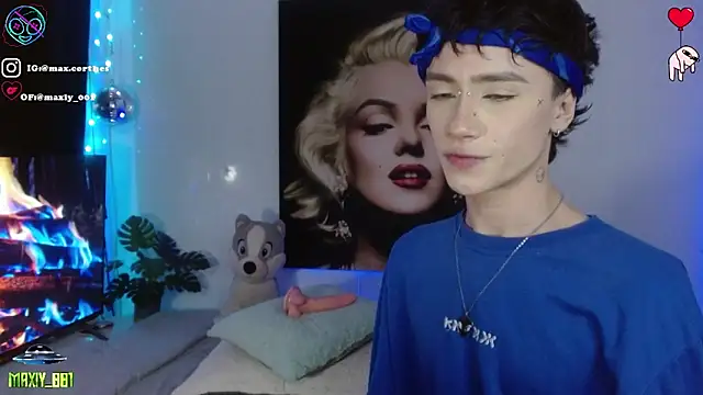 Snapshot of maxiy_001 chatting on March 8, 2026, 7:39 pm maxiy 001 online show from March 8, 2026, 7:39 pm