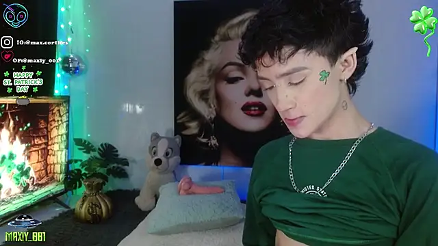 Snapshot of maxiy_001 chatting on March 18, 2026, 3:53 am maxiy 001 online show from March 18, 2026, 3:53 am