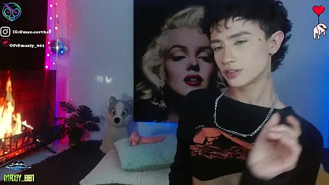 Snapshot of maxiy_001 chatting on March 19, 2026, 2:37 am maxiy 001 online show from March 19, 2026, 2:37 am