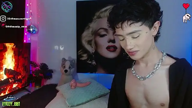 Snapshot of maxiy_001 chatting on March 20, 2026, 11:20 pm maxiy 001 online show from March 20, 2026, 11:20 pm