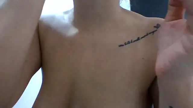  isaabellaa online show from February 5, 2025, 12:17 pm