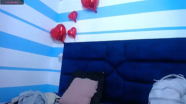  isaabellaa online show from March 16, 2025, 6:01 pm