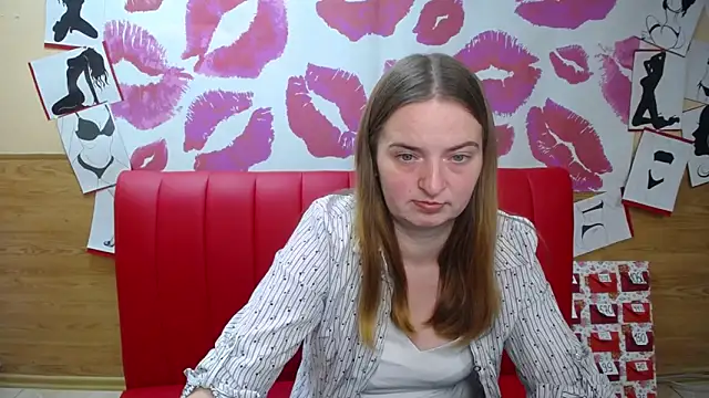 FreyaDak online show from November 17, 2025, 6:03 pm