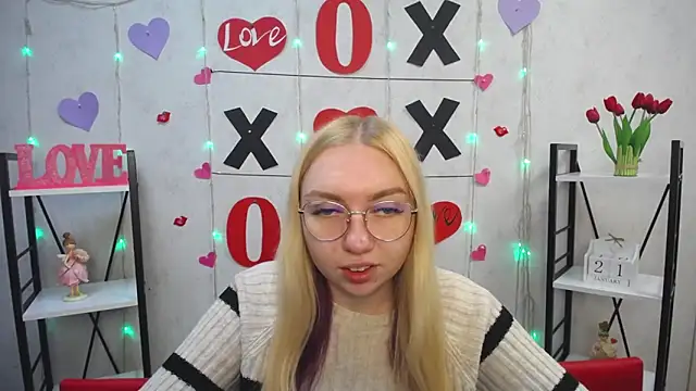 BeatriceFly online show from January 22, 2025, 10:18 am