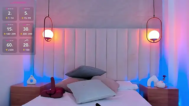 Snapshot of Hanna_Moonlight_ chatting on October 10, 2025, 8:30 pm Hanna Moonlight  online show from October 10, 2025, 8:30 pm