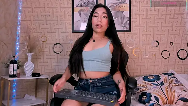 Mia Gothzx online show from July 22, 2026, 6:43 pm