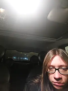 kussaufdie nuss online show from March 12, 2026, 12:39 am