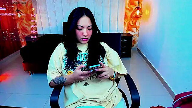 Snapshot of miichael_black chatting on July 5, 2026, 5:09 pm miichael black online show from July 5, 2026, 5:09 pm