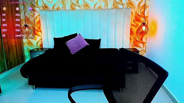 Snapshot of miichael_black chatting on July 15, 2026, 9:20 pm miichael black online show from July 15, 2026, 9:20 pm