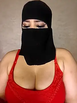 Snapshot of Cat_Sharisa chatting on October 10, 2025, 5:01 pm Cat Sharisa online show from October 10, 2025, 5:01 pm