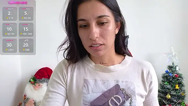 tammyandrade  online show from December 6, 2024, 2:49 pm
