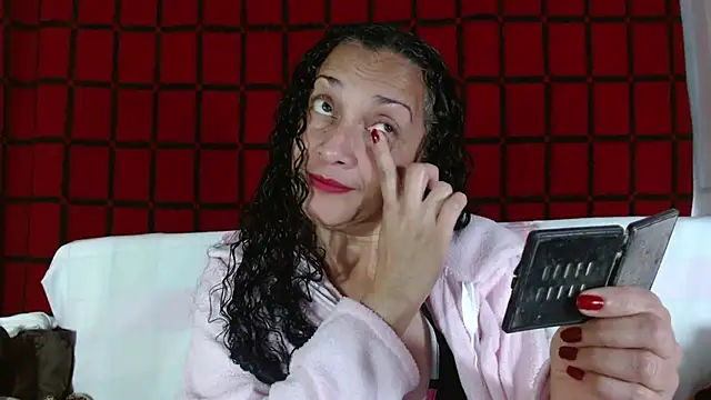 Snapshot of Tita_Madurita chatting on May 14, 2026, 12:23 pm Tita Madurita online show from May 14, 2026, 12:23 pm