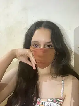 Chahrazad66 online show from November 7, 2025, 11:49 pm