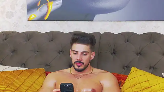 Snapshot of DustinKeent chatting on March 4, 2026, 9:10 pm DustinKeent online show from March 4, 2026, 9:10 pm