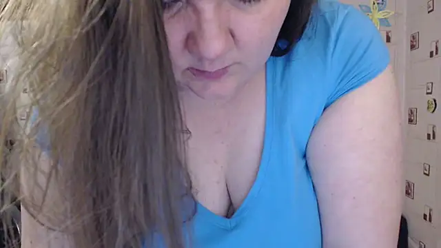 TasyaBigTTs online show from February 3, 2025, 2:45 pm
