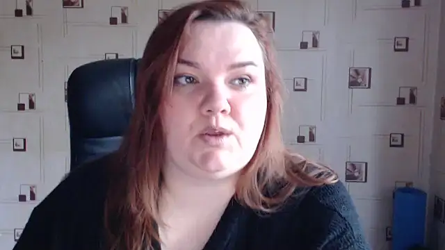 Snapshot of TasyaBigTTs chatting on April 19, 2026, 8:13 am TasyaBigTTs online show from April 19, 2026, 8:13 am