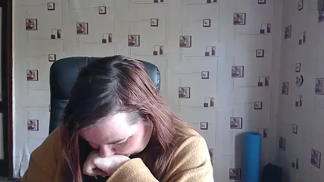 Snapshot of TasyaBigTTs chatting on May 2, 2026, 9:47 am TasyaBigTTs online show from May 2, 2026, 9:47 am