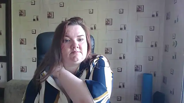 Snapshot of TasyaBigTTs chatting on May 16, 2026, 8:11 am TasyaBigTTs online show from May 16, 2026, 8:11 am