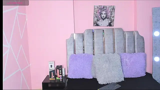 karol noa online show from February 18, 2025, 3:31 am