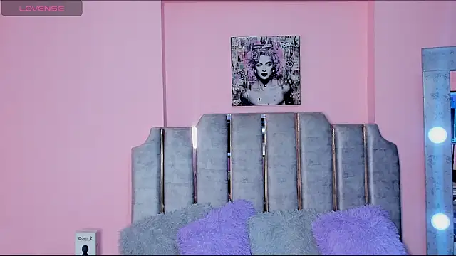 karol noa online show from February 20, 2025, 3:23 am