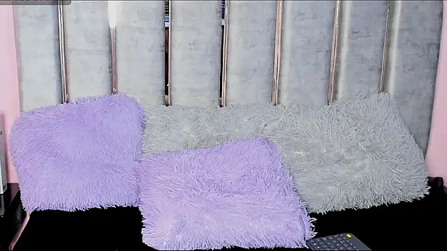 karol noa online show from March 7, 2025, 6:24 am