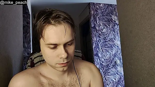 Snapshot of mike_peach chatting on February 21, 2026, 8:04 am mike peach online show from February 21, 2026, 8:04 am