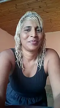 Goodgirlsue 77 online show from January 31, 2025, 7:39 am