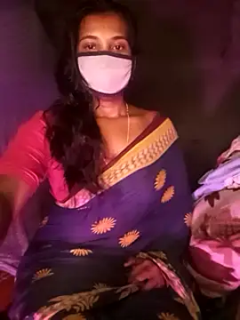 Greenchilli17 online show from February 18, 2025, 1:10 am