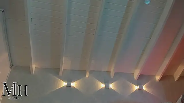 Snapshot of MizzHell chatting on September 30, 2025, 12:43 pm MizzHell online show from September 30, 2025, 12:43 pm