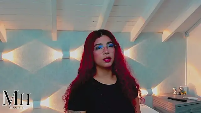 MizzHell online show from February 25, 2026, 3:49 am