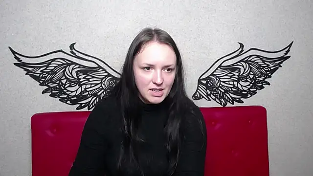 IsabelBlackberry online show from December 8, 2024, 12:08 pm