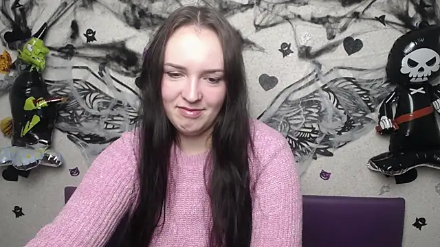 IsabelBlackberry online show from November 1, 2025, 6:04 am