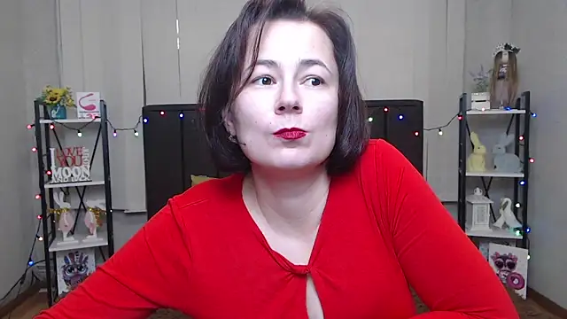 MarieSho online show from February 7, 2025, 1:22 pm