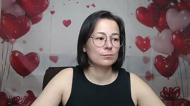 MarieSho online show from May 7, 2026, 6:13 pm