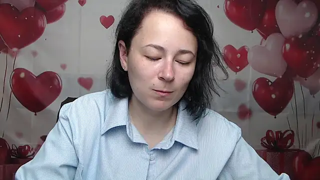 MarieSho online show from May 20, 2026, 6:19 am