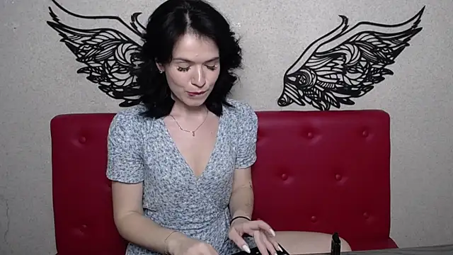 Snapshot of JasmineKouch chatting on January 28, 2025, 12:15 am JasmineKouch online show from January 28, 2025, 12:15 am