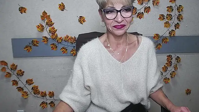 EllaBonito online show from December 8, 2024, 9:24 am