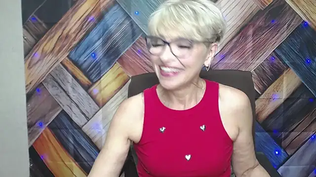 Snapshot of EllaBonito chatting on September 23, 2025, 5:21 am EllaBonito online show from September 23, 2025, 5:21 am