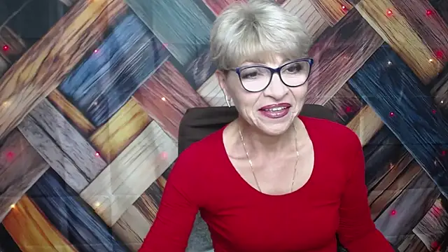 Snapshot of EllaBonito chatting on October 5, 2025, 5:28 am EllaBonito online show from October 5, 2025, 5:28 am