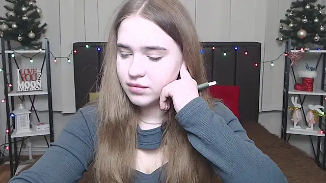 LauraHlot online show from January 15, 2025, 7:12 pm