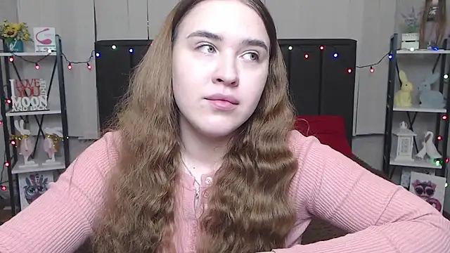 LauraHlot online show from January 22, 2025, 9:32 pm