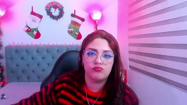 Camiila Osorio online show from December 20, 2024, 9:54 am