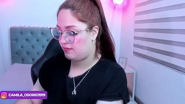 Camiila Osorio online show from January 28, 2025, 9:41 am