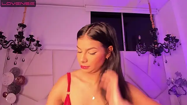 Snapshot of Aliysson_cooper chatting on June 16, 2026, 1:36 pm Aliysson cooper online show from June 16, 2026, 1:36 pm
